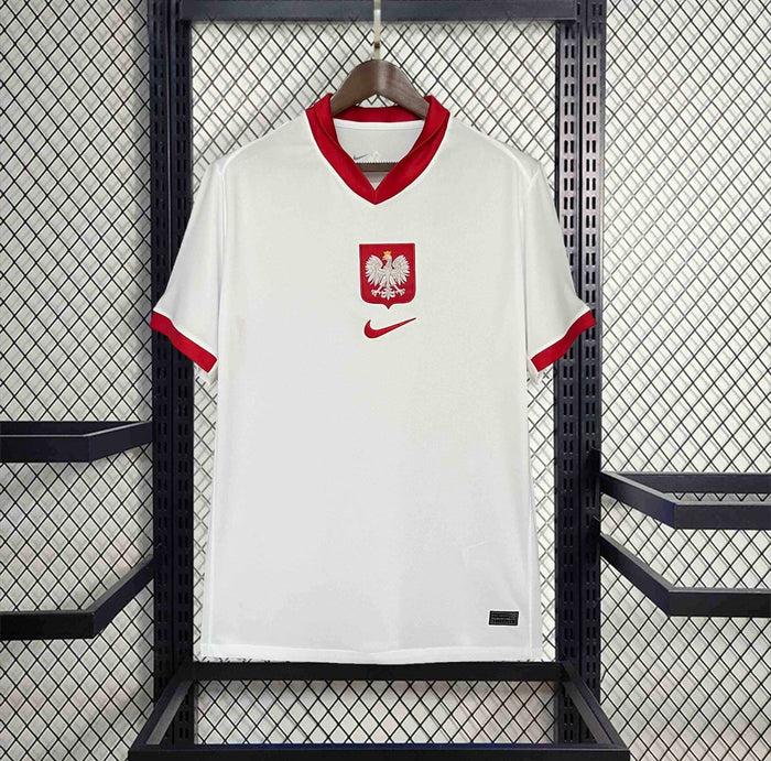 Pologne 2024 Domicile