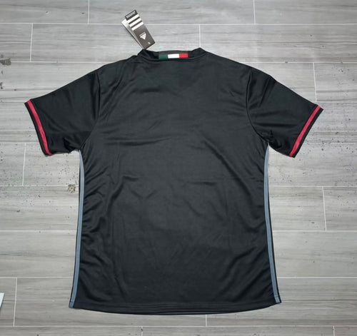 AC Milan 2016/17 Domicile
