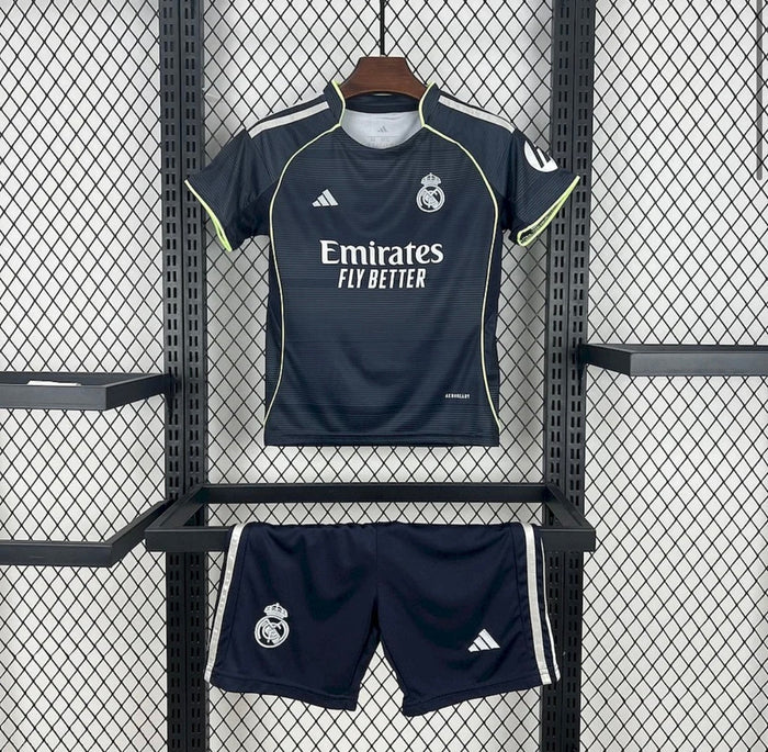 Kits Enfants Real Madrid 2025/26 Extérieur