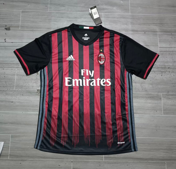 AC Milan 2016/17 Domicile