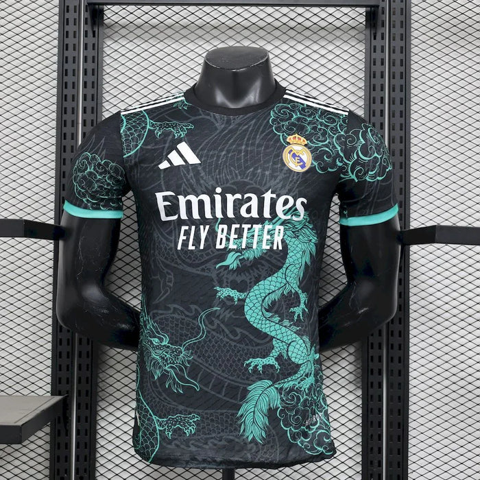 Maillot Real Madrid foot concept 2025 2026